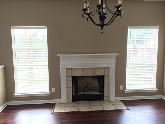 5th image of 310 Forest Lakes Dr