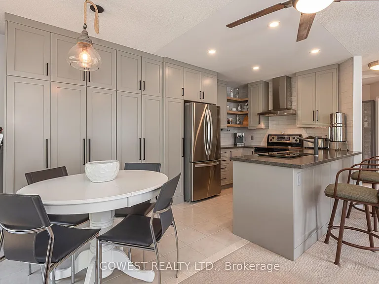 32 Valleymede Ct — Photo 11