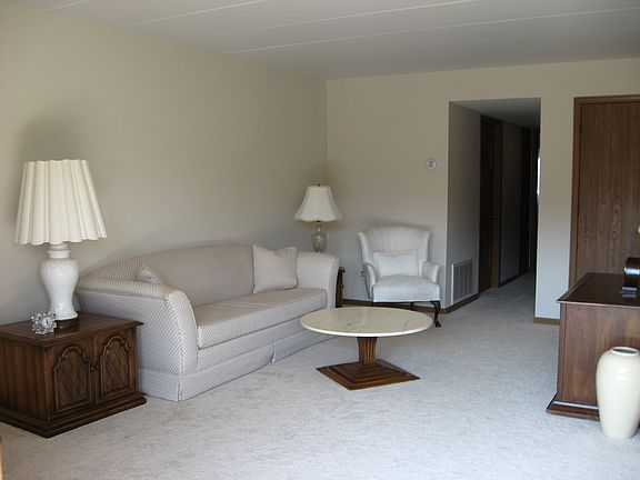 2nd image of 11113 Heritage Dr APT 2C