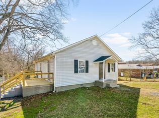 417 Hill St, Graham, NC 27253