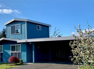 1702 N Skyline Dr, Tacoma, WA 98406