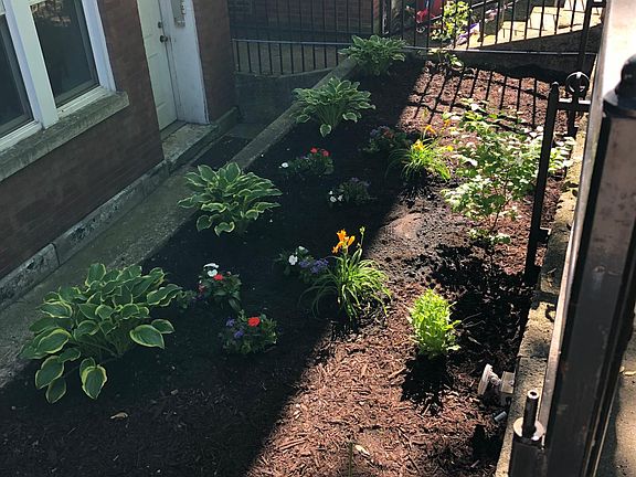 3rd image of 2241 W McLean Ave