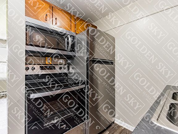 4th image of 709 S Hutchinson Ave #17803710