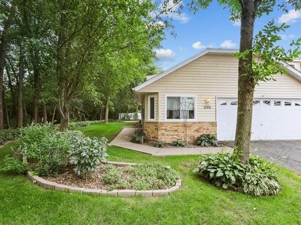 1024 17th Ave SE, Forest Lake, MN 55025