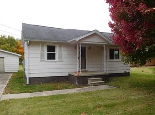 1826 S Harrison St, Streator, IL 61364