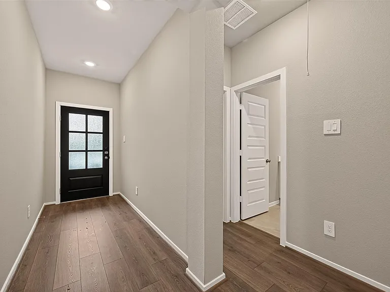 5105 Redbud Valley Dr — Photo 4