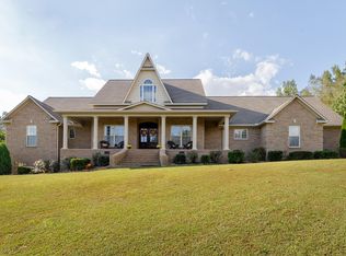 101 Ridgecrest Ln, Killen, AL 35645