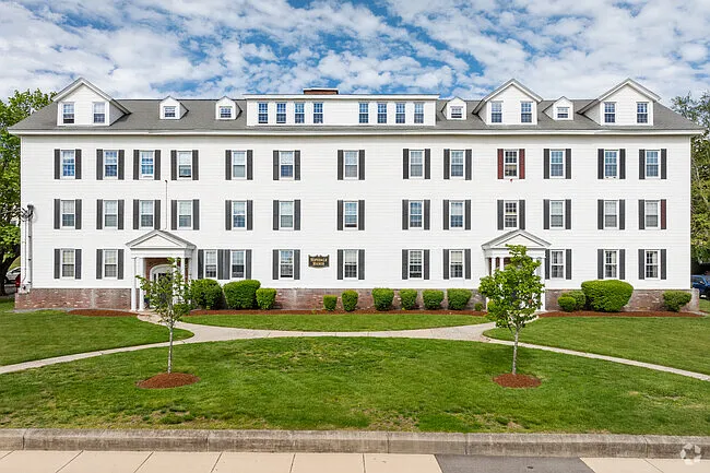 2 bed, $1,875 — Photo 1