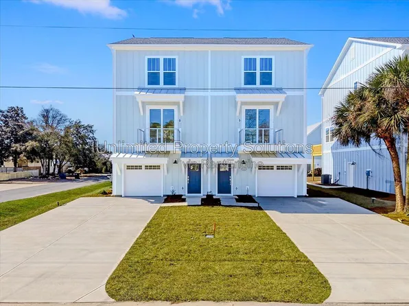 501 Greenville Ave #1, Carolina Beach, NC 28428