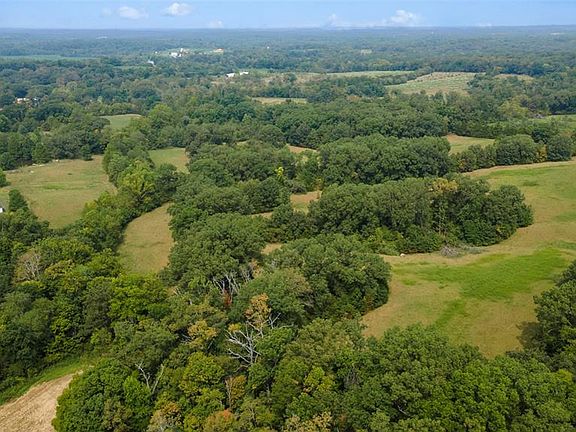 2nd image of 226 & 255 Sweetgum Ln