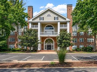 970 N Spoede Rd APT 46, Saint Louis, MO 63146