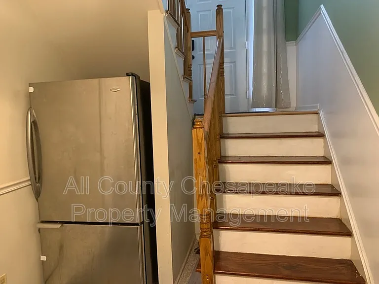 949 Whispering Ridge Ln — Photo 16
