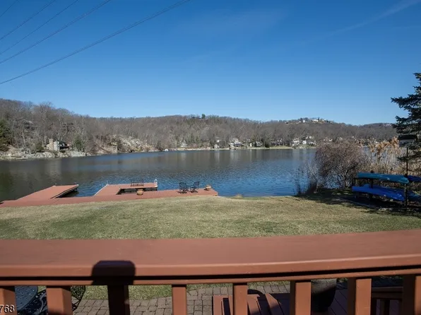 5 Marine Ter, Byram Twp., NJ 07871