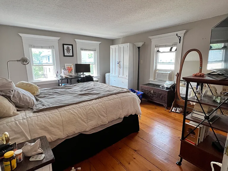 235 Union St #1 — Photo 13
