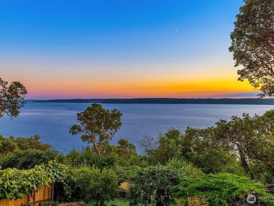 10647 Marine View Drive SW, Seattle, WA, 98146