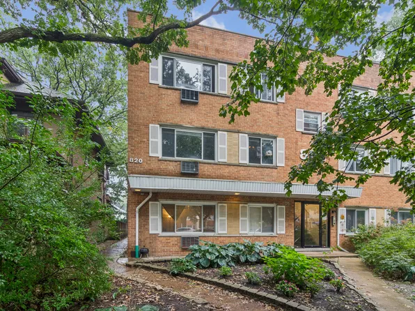 820 Seward St APT 2F, Evanston, IL 60202