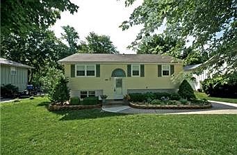 1st image of 203 Lee Dr