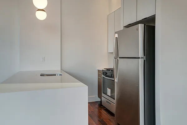 Rented by EXR | media 4