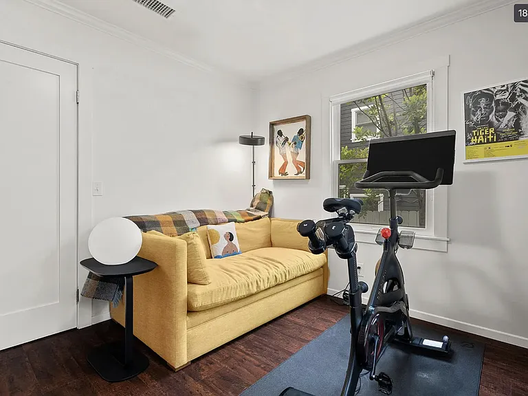1014 N Manzanita St — Photo 18