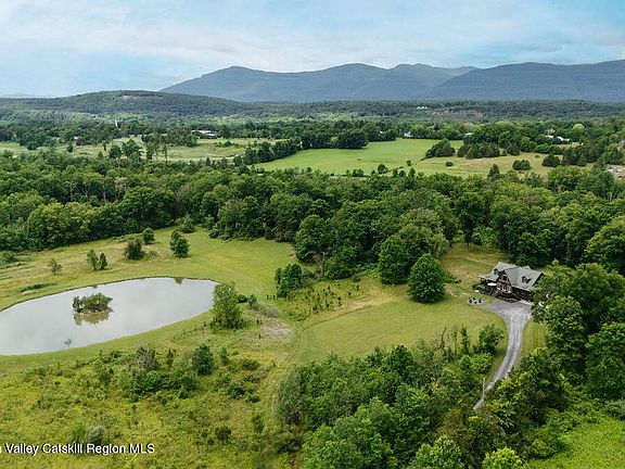 3rd image of 86 Sunset View Drive