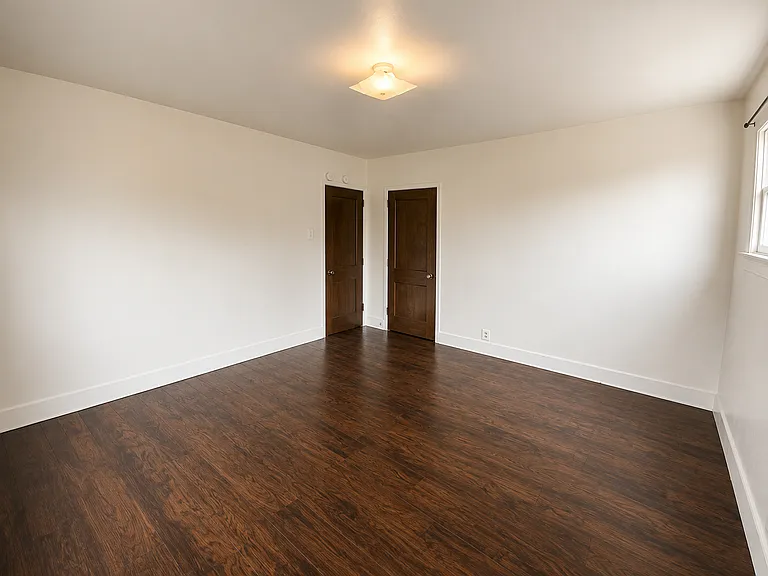 115 W James St #2 — Photo 14