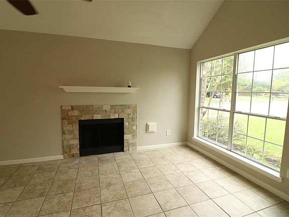 4th image of 19323 Cypress Arbor Ct