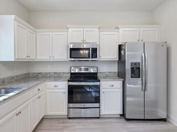 43 Brandywine Rd, Freeport, FL 32439