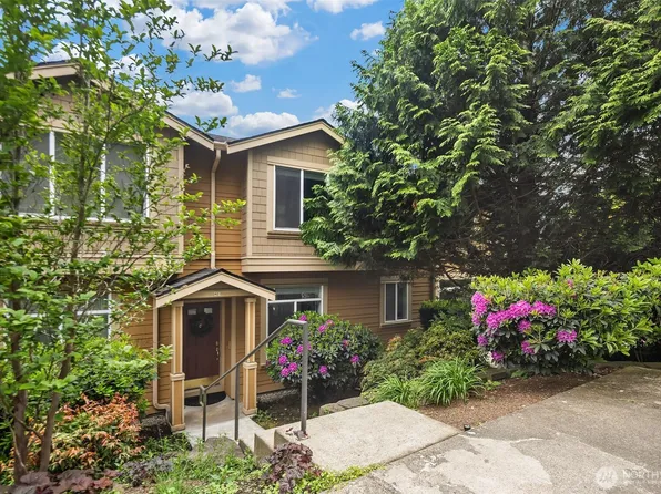 23300 SE Black Nugget Road #M2, Issaquah, WA 98029
