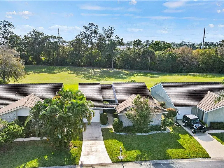 2621 SW Egret Pond Cir — Photo 24