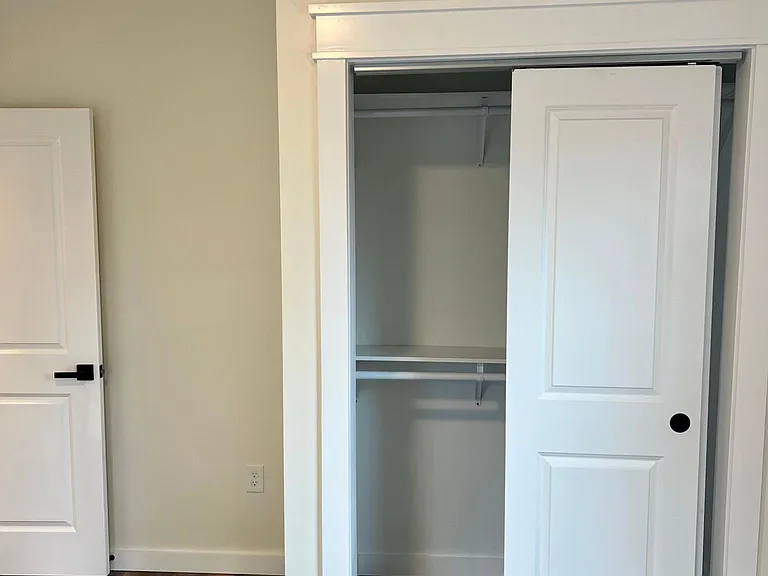 301 Silver Pl — Photo 27