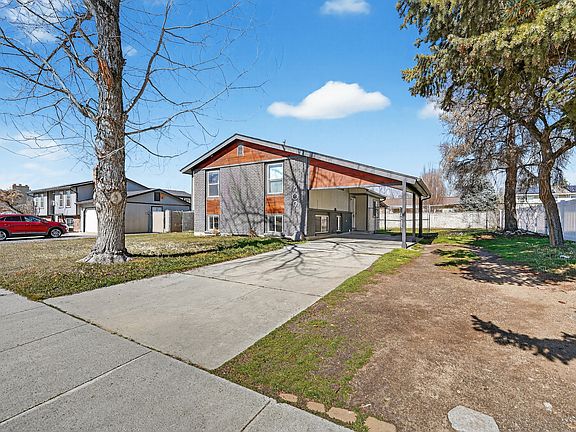 2nd image of 409 E 10185 S