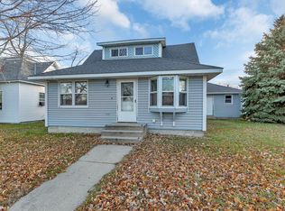 310 Prairie Ave S, Brooten, MN 56316