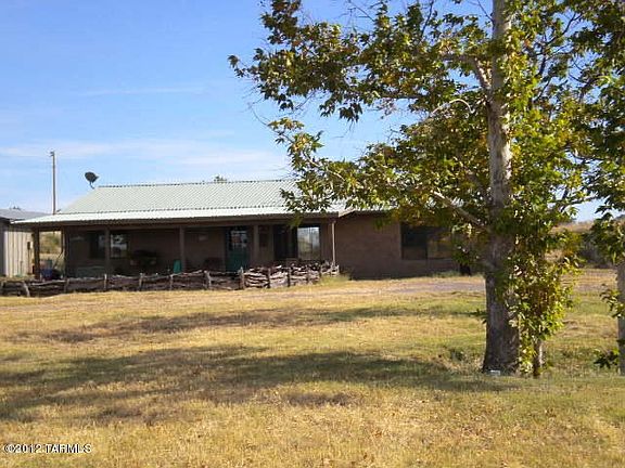 3rd image of 49 Boyd Ln