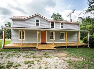 7433 Hickory Rd, South Chesterfield, VA 23803