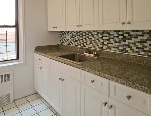 Rented by SW Queens Mezzanine | media 2