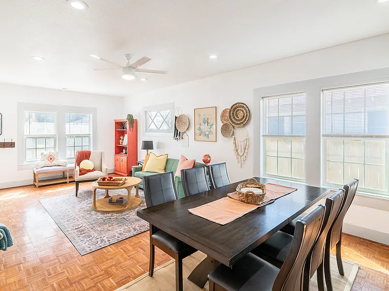475 E French Pl — Photo 8