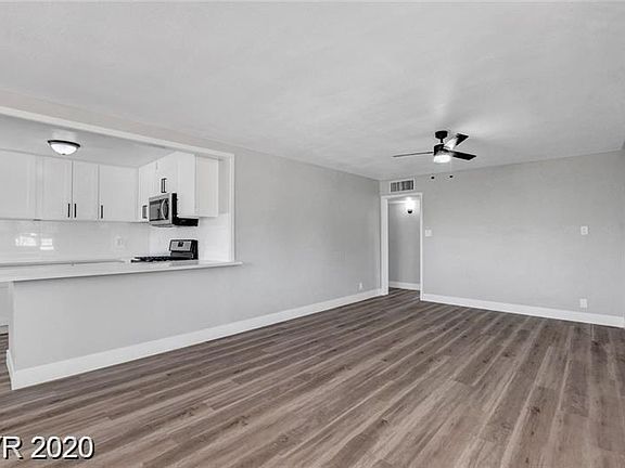 5th image of 3601 Westleigh Ave