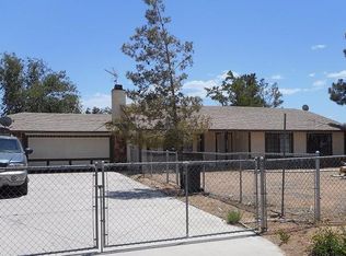 12795 Pawnee Rd, Apple Valley, CA 92308