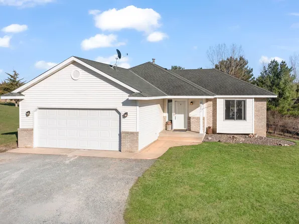 32241 Lofton Ave, Chisago City, MN 55013