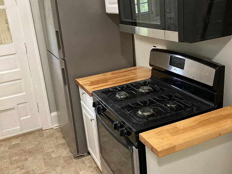 1132 Virginia Ave NE #11 — Photo 13