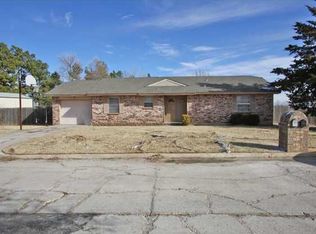 598 Oak Park Dr, Choctaw, OK 73020
