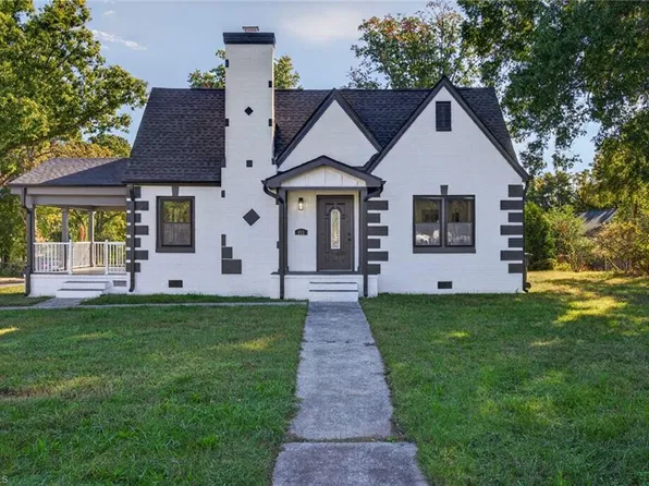 411 Lowdermilk St, Greensboro, NC 27401