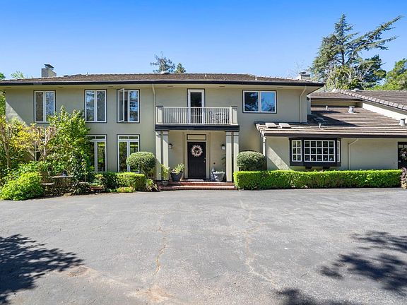 2nd image of 452 Roblar Ave