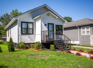 929 Field St, Hammond, IN 46320