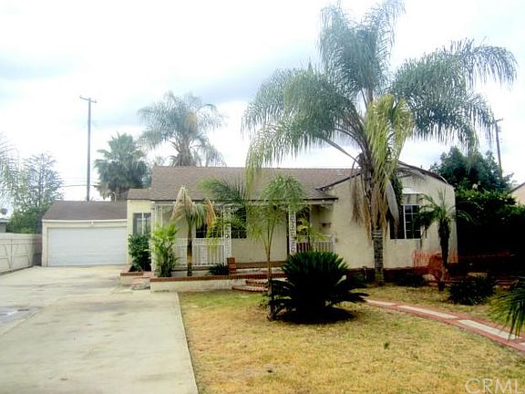2nd image of 636 E Barbara Ave