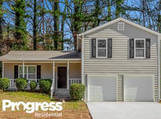 546 Sherwood Oaks Rd, Stone Mountain, GA 30087