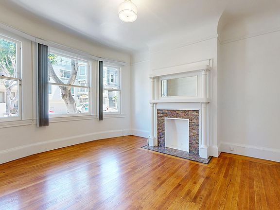 3rd image of 1453 Hyde St