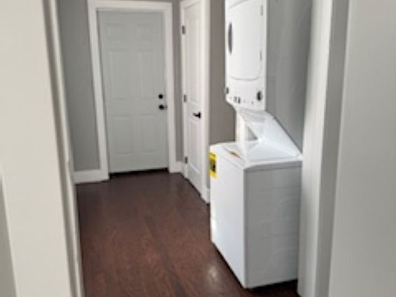 3rd image of 1367 Fair Ave #1
