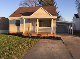 584 Audrey Ln, Struthers, OH 44471