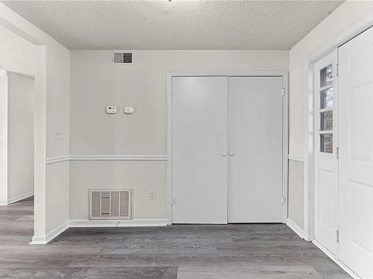 121 Mark Twain Cir — Photo 11